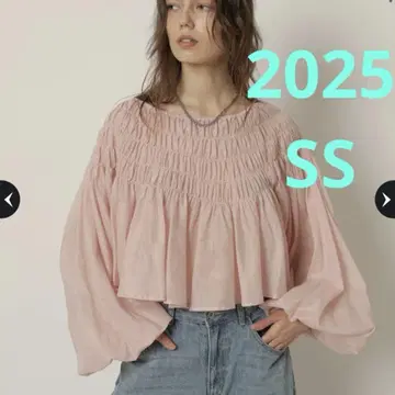 한정판 카듀네 셔링 벌룬 블라우스 핑크 오프숄더 상의