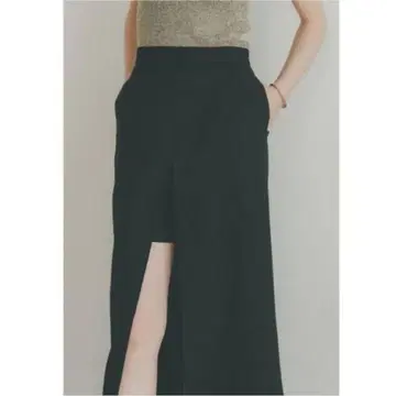 클레인 딥 슬릿 쇼트 팬츠 레이어 스커트
