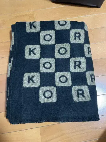 마이클코어스 로고 판초