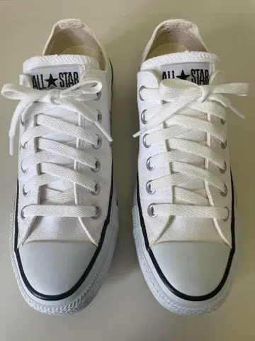 CONVERSE ALL STAR 화이트 사이즈 23.5