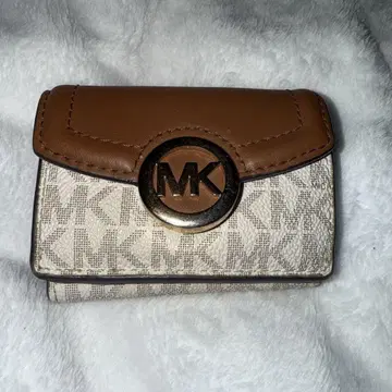Michael Kors 3단 폴더형 지갑 베이지/브라운