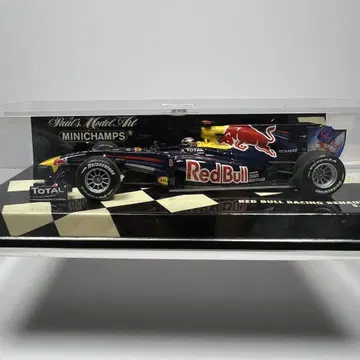 미니 챔프스 1/43 레드불 레이싱 RB6 S. 베텔 2010