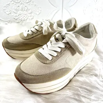새상품 ZARA 자라 통굽 스니커즈 베이지 글리터