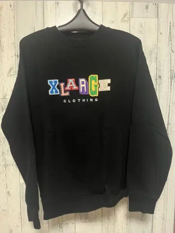 XLARGE 블랙 맨투맨 M 사이즈