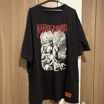 HERON PRESTON 그래픽 티셔츠 블랙