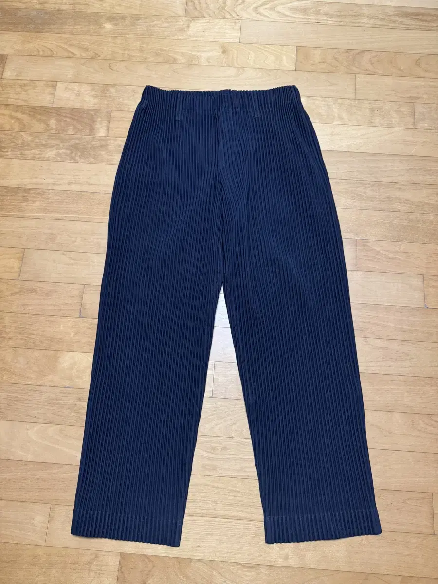 Issey Miyake Homme Plissé JF150 Navy Size 3
