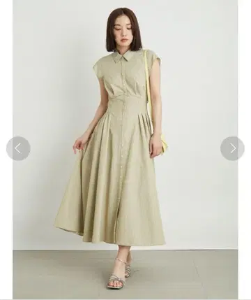 릴리 브라운 백 리본 셔츠 원피스