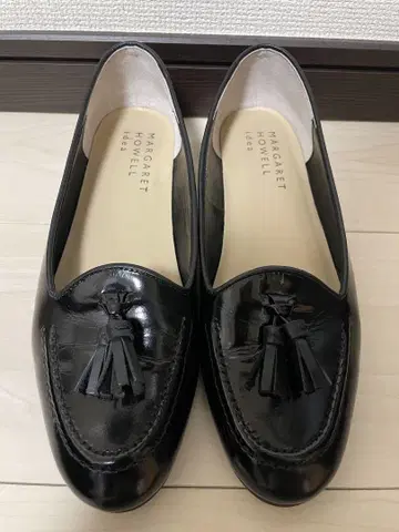 마가렛호웰 태슬 로퍼