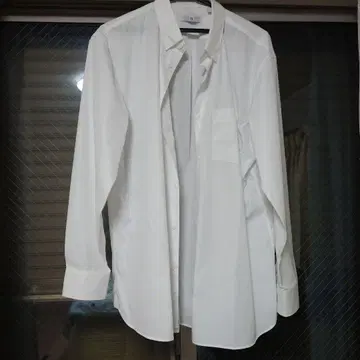 유니클로+J 뒷면 버튼 다운 긴팔 셔츠