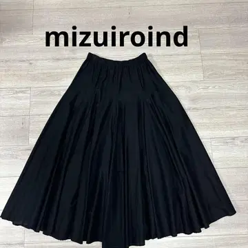 새상품급 mizuiroind 코튼 볼륨 롱 플레어 스커트 블랙