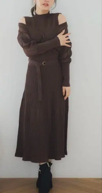 Noela 시어 리브 니트 원피스 브라운 브라운 가디건