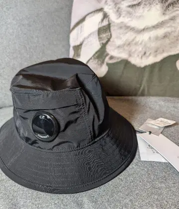 CP COMPANY 씨피 컴퍼니 블랙 버킷 햇
