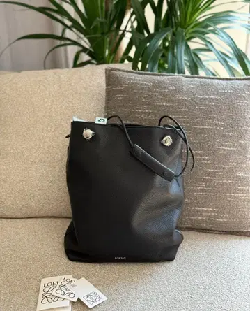 LOE Pebble pouch 핸드백