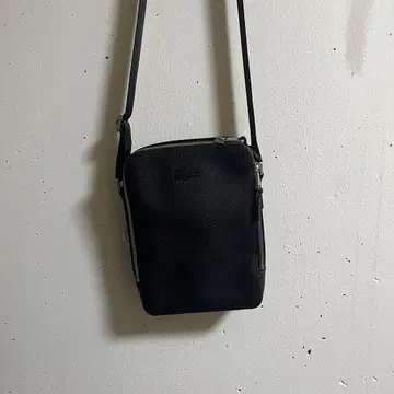 Lacoste 블랙 숄더백