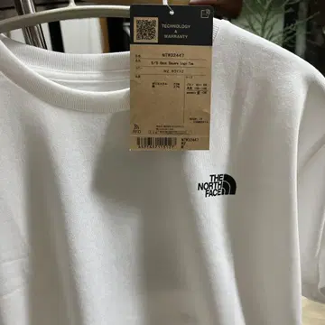 새상품 노스페이스 티셔츠