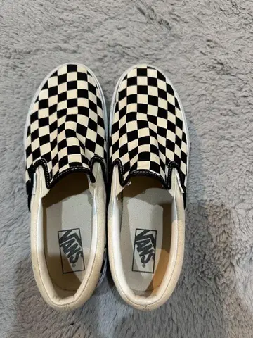 VANS 체커 패턴 슬립온