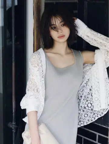 레이스 셔츠
