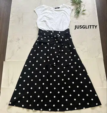 JUSGLITTY 폴카 도트 도킹 원피스 미카 씨 착용 사이즈 2