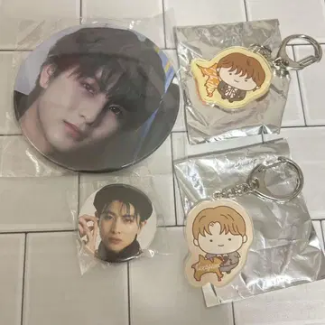 초특급 하루 카시와기 유 캔 배치 아크릴 키링 아크링 키링