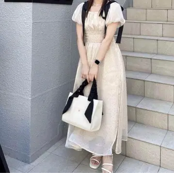 NICE CLAUP 히로인 원피스 아이보리