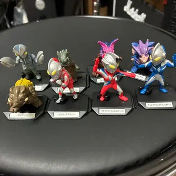 SDM 울트라맨 8종 가챠폰