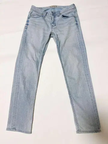 YANUK 슬림 스트레이트 데님 22 S 상당