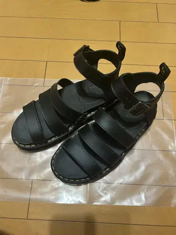 닥터마틴 여성용 샌들 24.5cm UK6