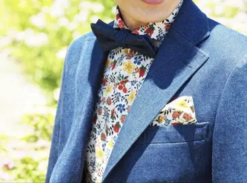 리버티 LIBERTY FABRIC 결혼식 신랑 꽃무늬 셔츠 의상 변경