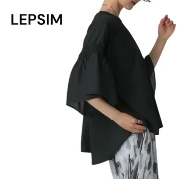 이질적인 소재의 프릴 튜닉 LEPSIM 블랙
