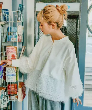 MODE NORM CORE 밴딩 모케 벌룬 블라우스