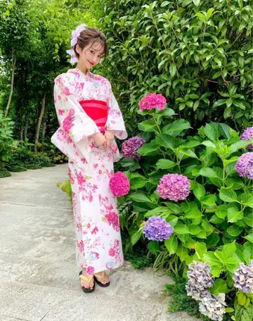Emiriawiz 유카타
