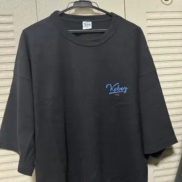 블랙 케보즈 티셔츠