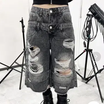 Figments wego 더블 허리 크러쉬 하프 팬츠