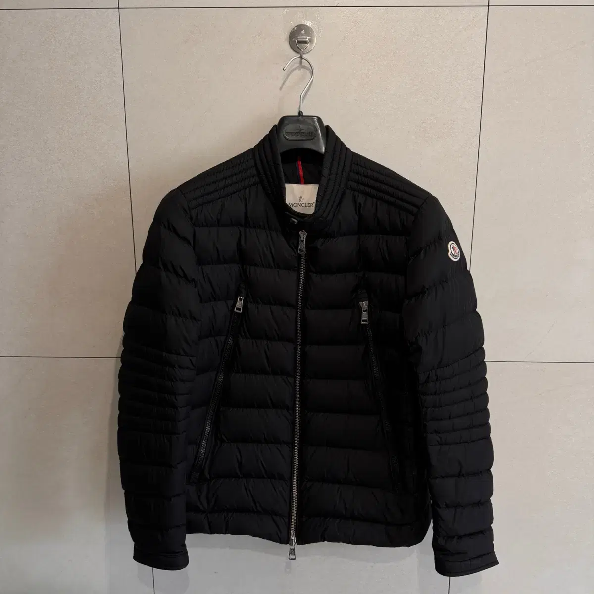 [ 22FW / 6size ] 몽클레어 아미오 경량패딩