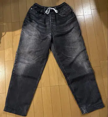 US 아스 산겐자야 Fake Vintage Denim Easy Pants