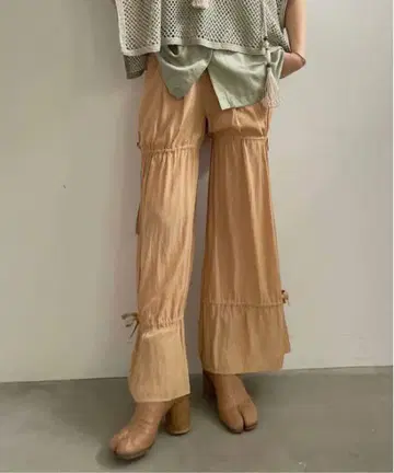 AMERI LAX DRAWSTRING PANTS 캐주얼 팬츠 베이지