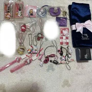 헬로키티 굿즈 키링 정리