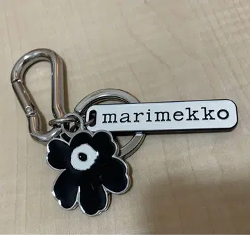 마리메코 키링