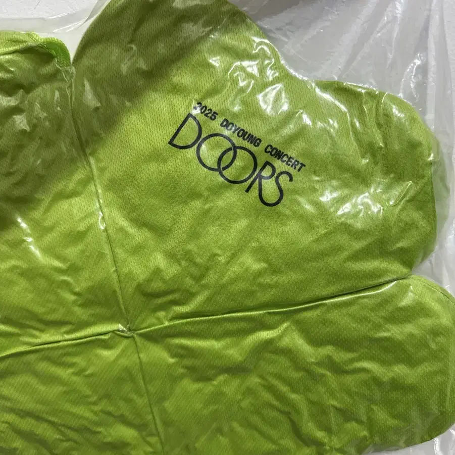 doyoung ドヨン Doors クローバークッション DOORS】ドヨン ソウルコン 入場特典 クッション NCT127