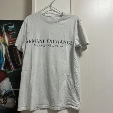 Armani Exchange 티셔츠 M 사이즈 화이트