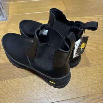 Vibram 밑창 가죽 첼시 앵클부츠