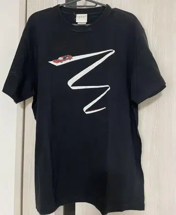 히츠 블랙 티셔츠 L 사이즈
