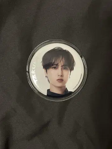 INI XQUARE 캔뱃지 오자키 타쿠미 보통 사이즈