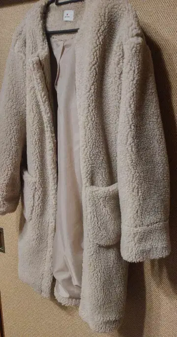 메리제니 베이지 보아 자켓 롱 기장