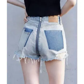 스파이럴 걸 풀 집업 숏 팬츠 S