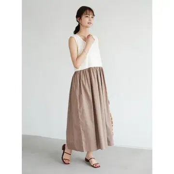 크라프트 스탠다드 부티크 이종 소재 콤비네이션 슬리브리스 원피스