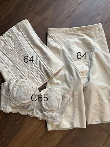 FOUR SIS & CO. 브라이덜 이너 3개 세트
