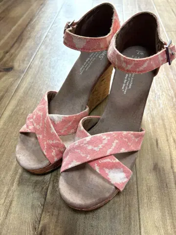 TOMS 샌들 웨지솔 살몬 핑크