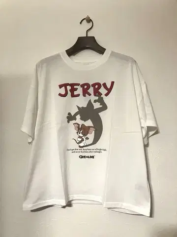 톰과 제리 그렘린 콜라보 티셔츠 워너 브라더스