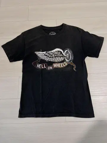 TENDERLOIN HELL ON WHEELS 블랙 티셔츠